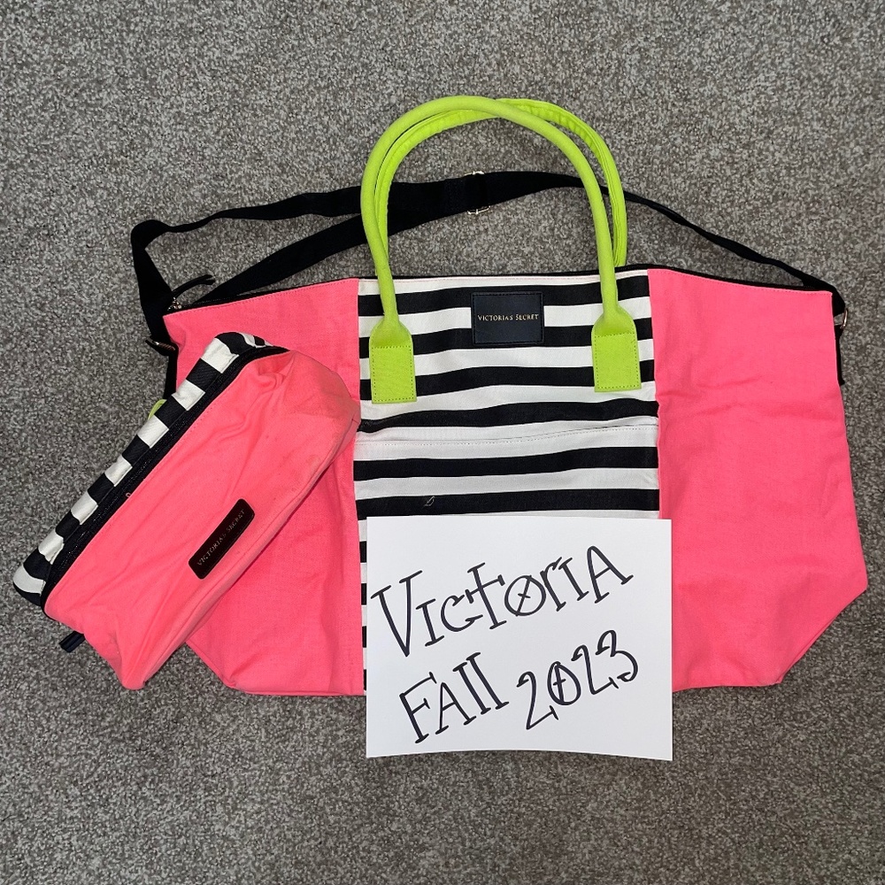 VICTORIA'S SECRET PINK TRAVEL SET